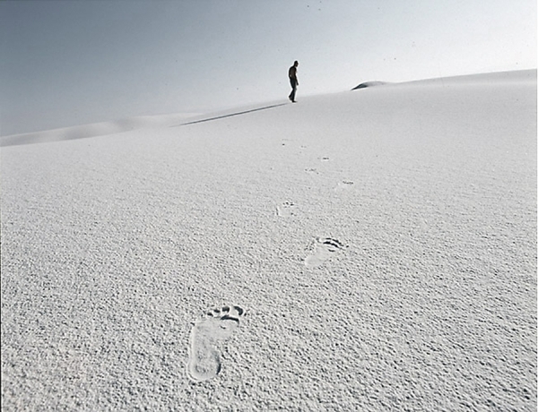 Photograph Ezra Gozo Mansur Steps on One Eyeland